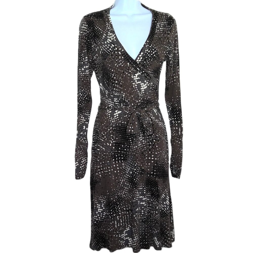 CAbi Dress Faux Wrap V-Neck Top Long Sleeve Knee Length Career Casual Stretch M